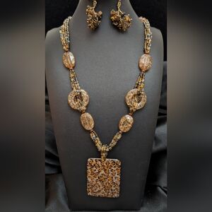 Vintage 70s Lucite Animal Print & Beaded Necklace With Vintage Earrings